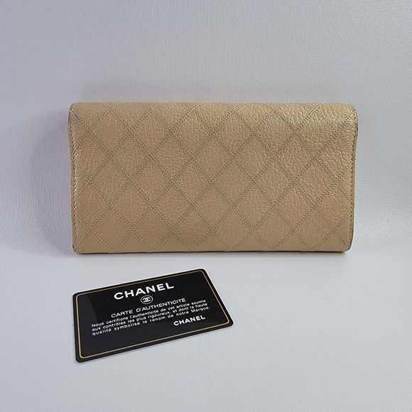 🔥EUC CHANEL Bicolore Quilted CC Logo Long Wallet - Picture 4 of 12